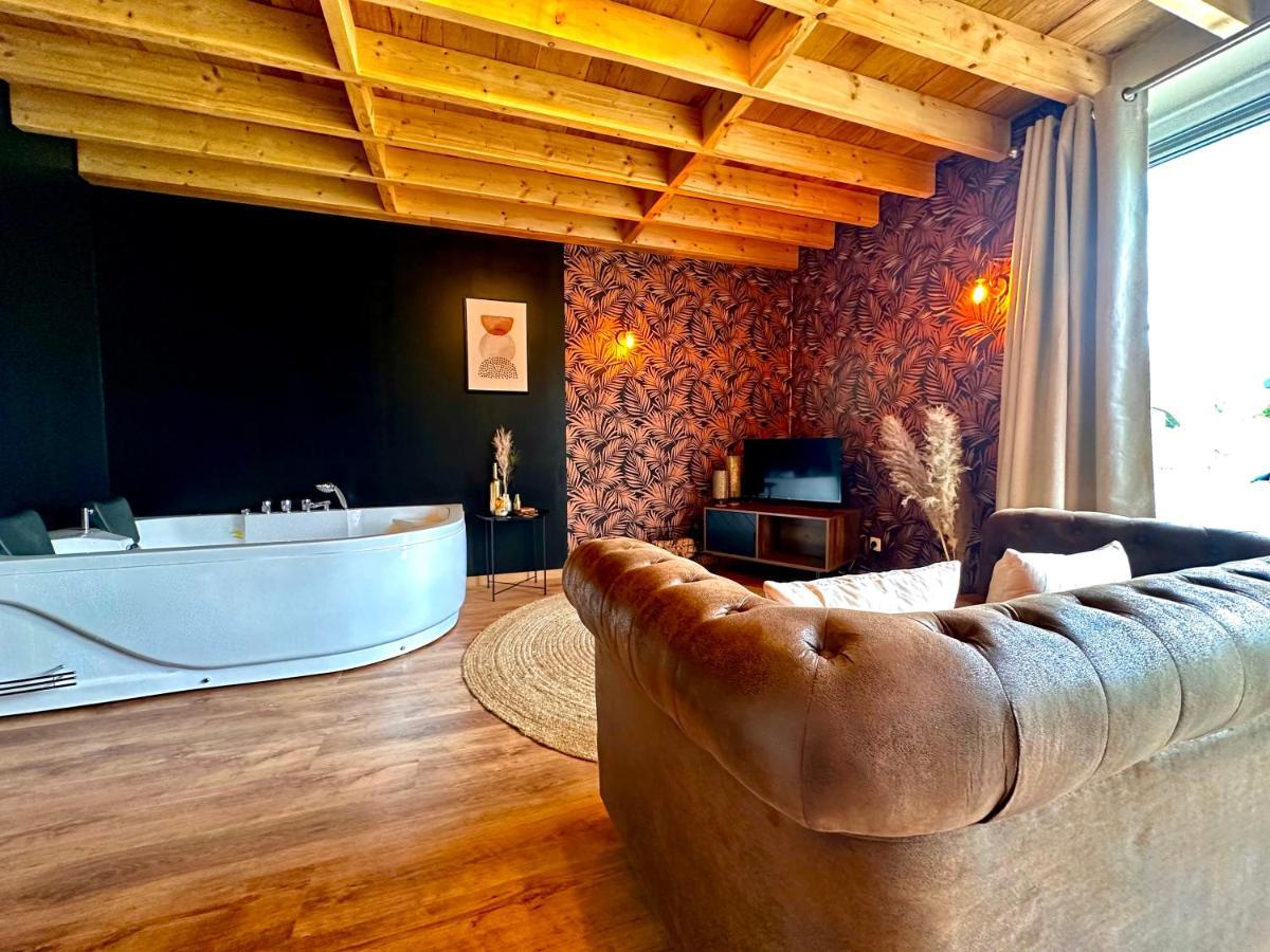Hour House - Esc'Appart Houyet Buitenkant foto