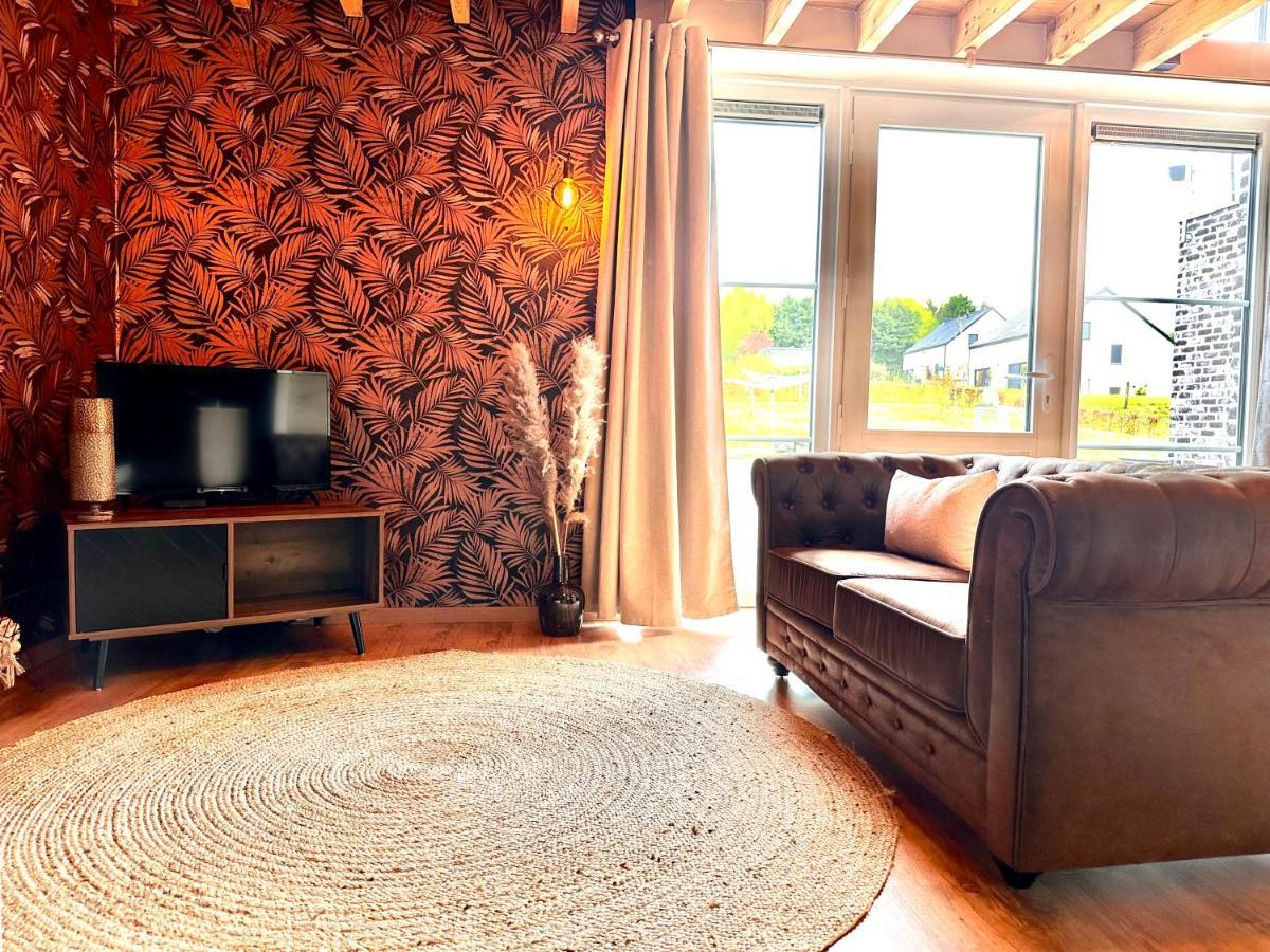 Hour House - Esc'Appart Houyet Buitenkant foto