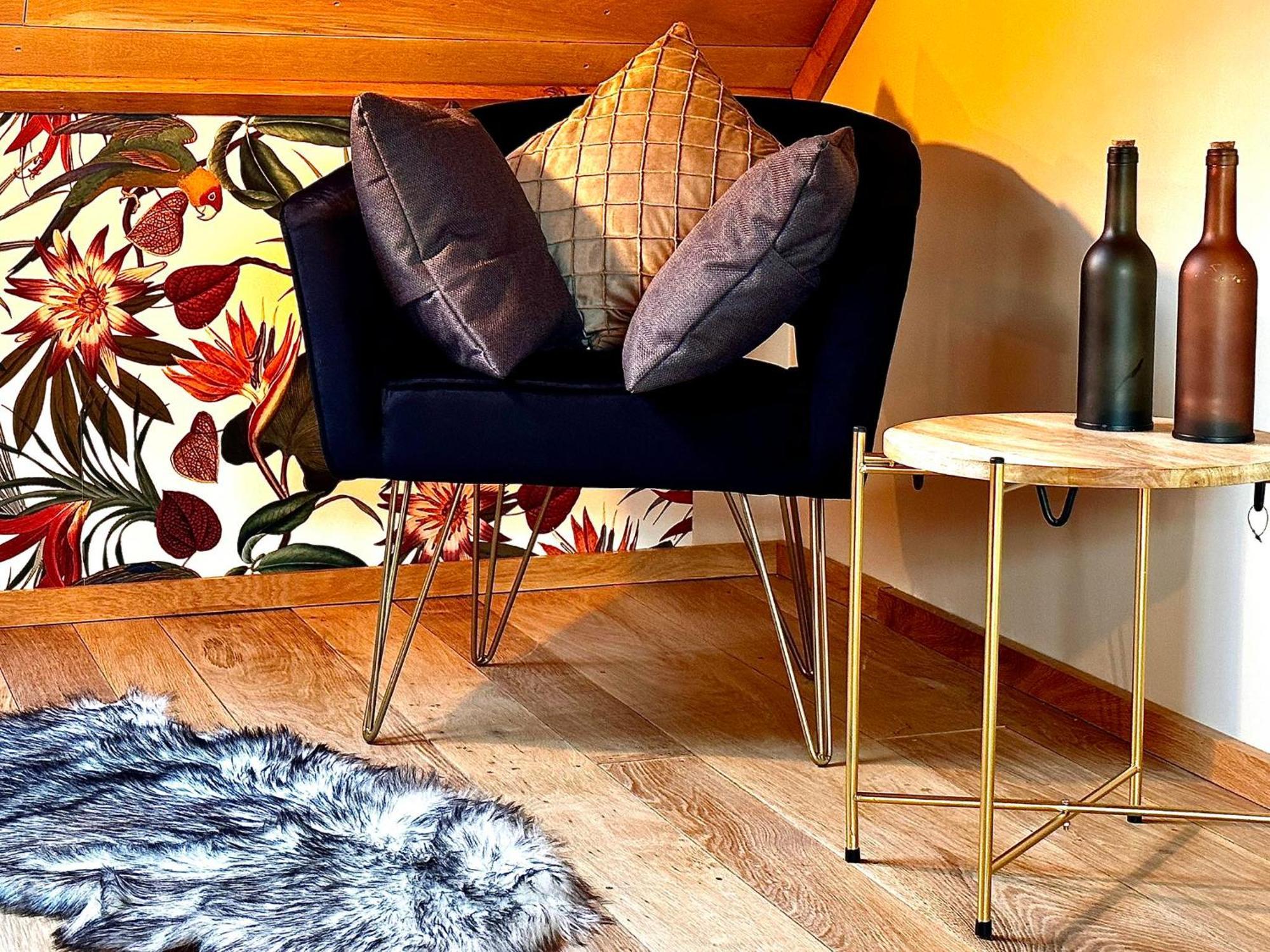 Hour House - Esc'Appart Houyet Buitenkant foto